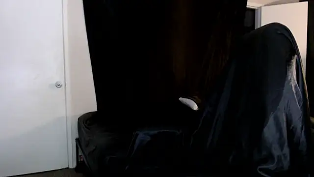 liadivina online show from 03/22/25, 07:36