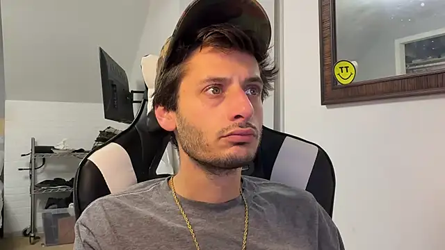 Dylansd online show from 12/24/24, 10:28