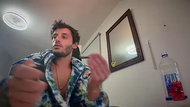 Dylansd online show from 12/16/24, 04:55