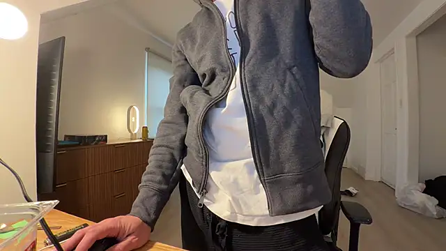 Dylansd online show from 11/16/25, 01:38