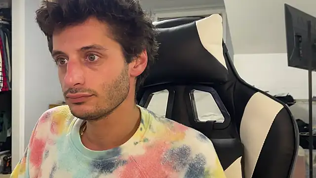 Dylansd online show from 12/21/24, 01:36