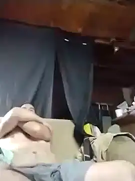 Snapshot of linksjack1010 chatting on 09/09/25, 11:52 linksjack1010 online show from 09/09/25, 11:52