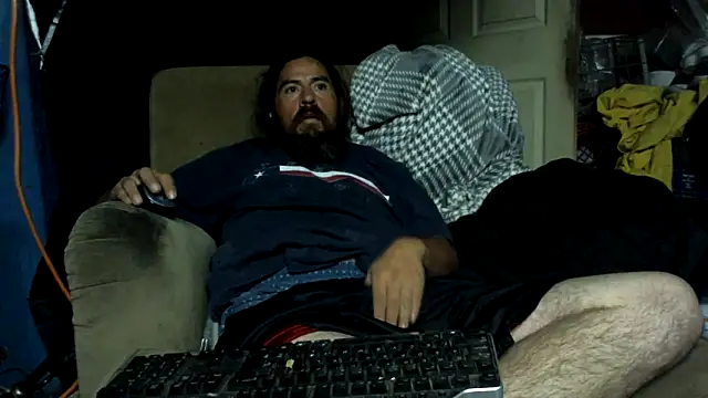 Snapshot of linksjack1010 chatting on 03/02/26, 12:01 linksjack1010 online show from 03/02/26, 12:01