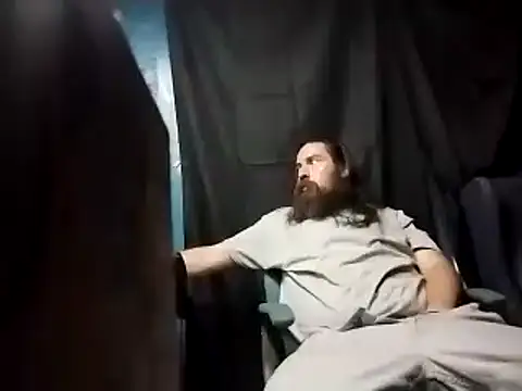 Snapshot of linksjack1010 chatting on 03/09/25, 10:52 linksjack1010 online show from 03/09/25, 10:52