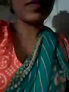 riya houswife online show from 12/15/24, 01:22