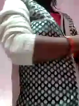 riya houswife online show from 12/22/24, 07:44