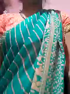 riya houswife online show from 12/20/24, 06:19