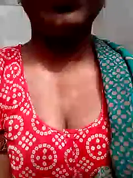 riya houswife online show from 12/13/24, 06:53