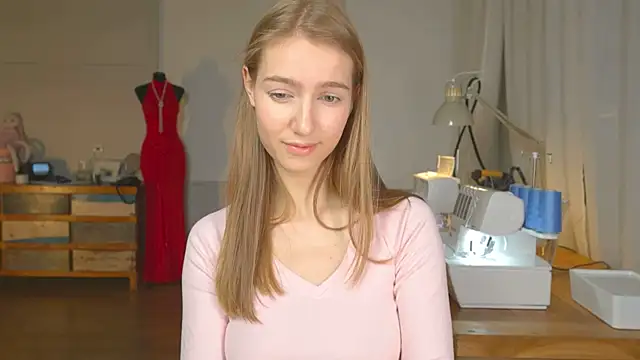 solar bella online show from 01/18/25, 04:31