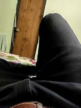 themostnaughtiestguyy online show from 04/15/26, 06:52