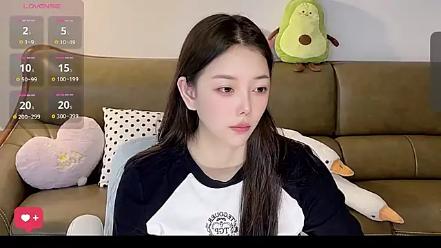 Yilin1999 online show from 05/16/26, 08:13