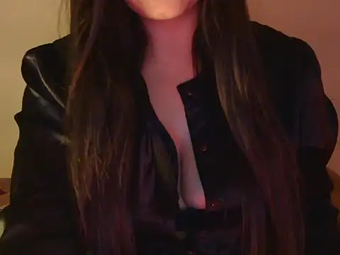 Snapshot of diva-22 chatting on 09/22/25, 11:27 diva-22 online show from 09/22/25, 11:27