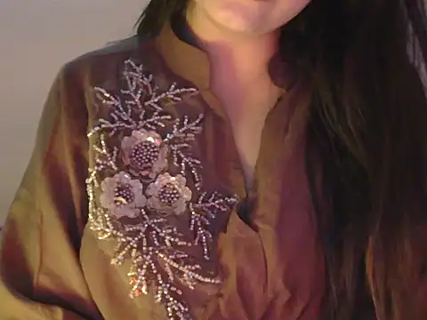 Snapshot of diva-22 chatting on 12/05/25, 02:15 diva-22 online show from 12/05/25, 02:15