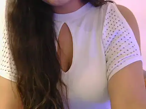 Snapshot of diva-22 chatting on 02/26/25, 04:16 diva-22 online show from 02/26/25, 04:16