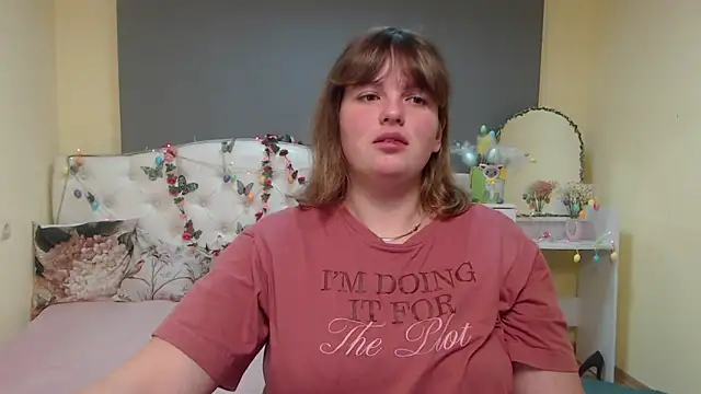 StaceyLex online show from 04/12/26, 05:11