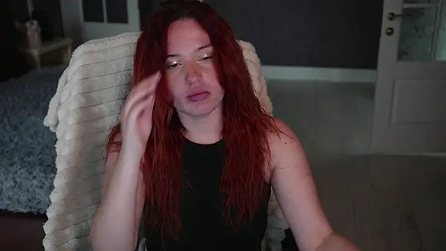 LisaElfy online show from 04/02/26, 02:02