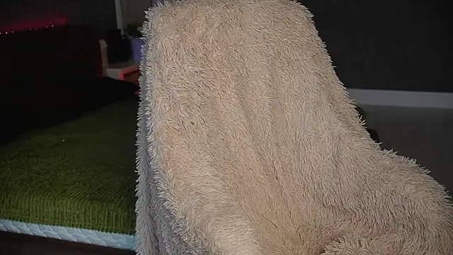 LisaElfy online show from 03/15/26, 02:46