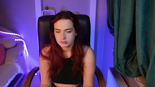 LisaElfy online show from 02/06/26, 04:47