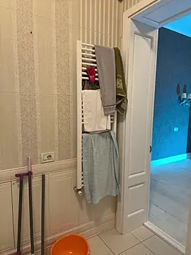 LisaElfy online show from 03/25/26, 06:51