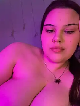 Snapshot of 31MoonLight13 chatting on 03/02/25, 09:30 31MoonLight13 online show from 03/02/25, 09:30