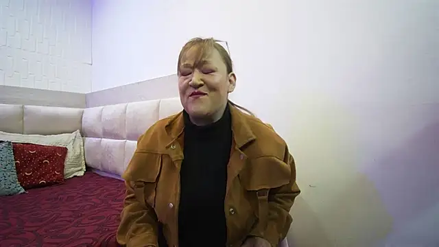 Snapshot of MeryLands chatting on 09/11/25, 11:43 MeryLands online show from 09/11/25, 11:43