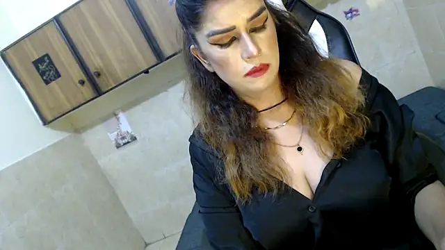 pareeti online show from 03/09/26, 04:43