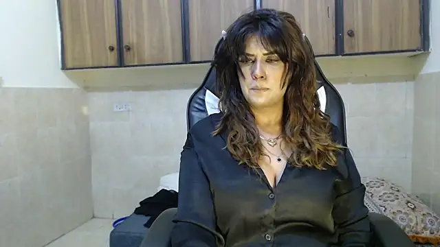 pareeti online show from 02/16/26, 03:32