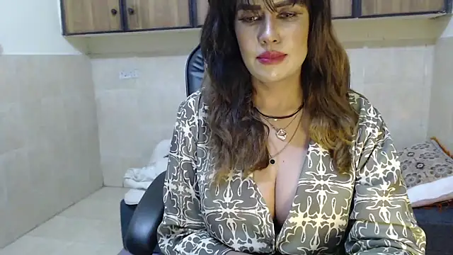 pareeti online show from 02/11/26, 11:43