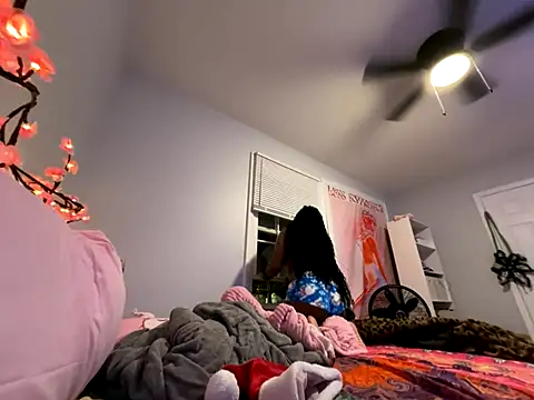 strip4faith online show from 12/17/25, 05:45