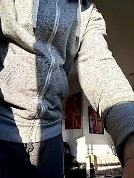 mileflav0r online show from 03/20/26, 07:09