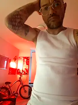 mileflav0r online show from 03/28/26, 07:53