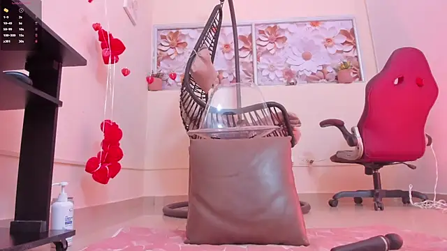 gaby flow online show from 09/18/25, 10:18