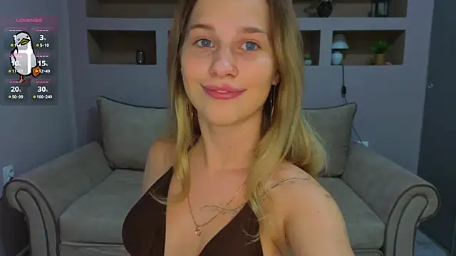 LinaCristonsen online show from 09/14/25, 04:29