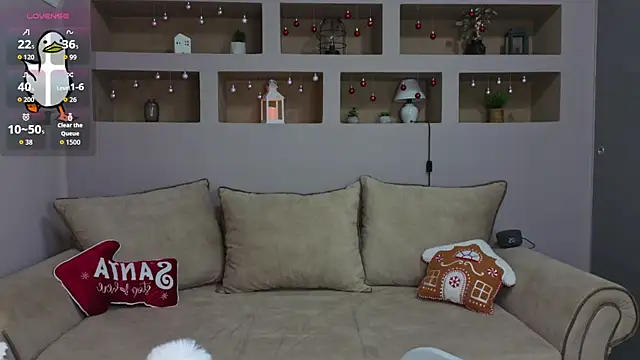 LinaCristonsen online show from 11/25/25, 02:06