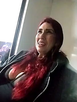 Perla Franco online show from 12/17/25, 05:56