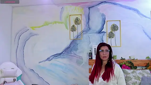 Perla Franco online show from 10/07/25, 05:19