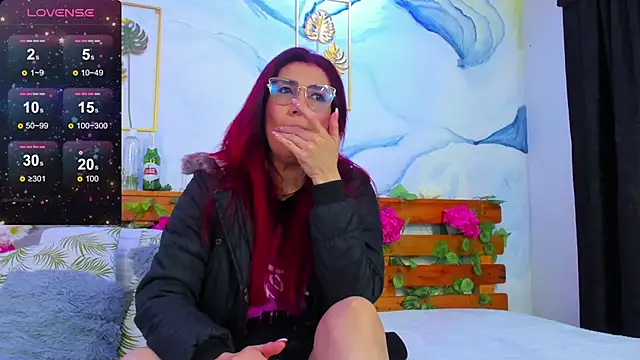 Perla Franco online show from 10/08/25, 05:42