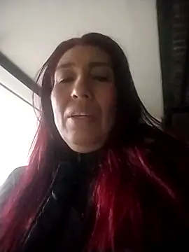 Perla Franco online show from 10/13/25, 05:09