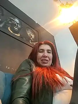 Snapshot of Perla_Franco chatting on 01/09/26, 08:10 Perla Franco online show from 01/09/26, 08:10