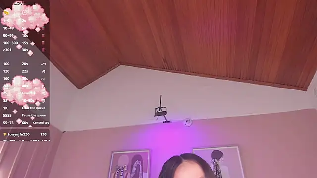 elodie walker online show from 03/31/26, 12:29