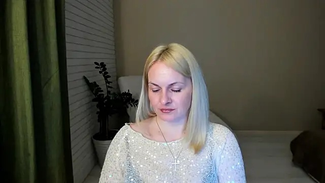 Snapshot of Alicee_Gracee chatting on 02/07/26, 08:39 Alicee Gracee online show from 02/07/26, 08:39