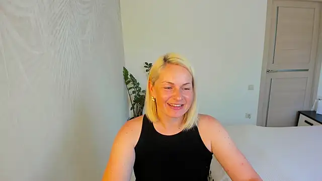 Alicee Gracee online show from 06/24/26, 09:08