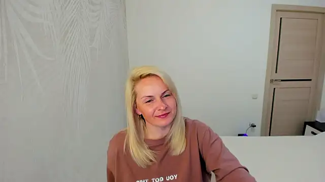 Snapshot of Alicee_Gracee chatting on 03/29/26, 07:15 Alicee Gracee online show from 03/29/26, 07:15