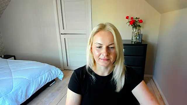 Snapshot of Alicee_Gracee chatting on 10/03/25, 07:54 Alicee Gracee online show from 10/03/25, 07:54