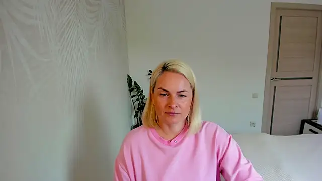 Alicee Gracee online show from 06/26/26, 09:04