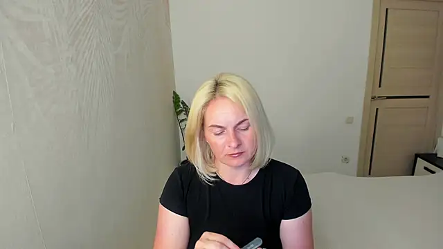Alicee Gracee online show from 06/20/26, 05:40