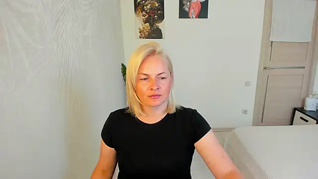 Alicee Gracee online show from 07/12/26, 09:32