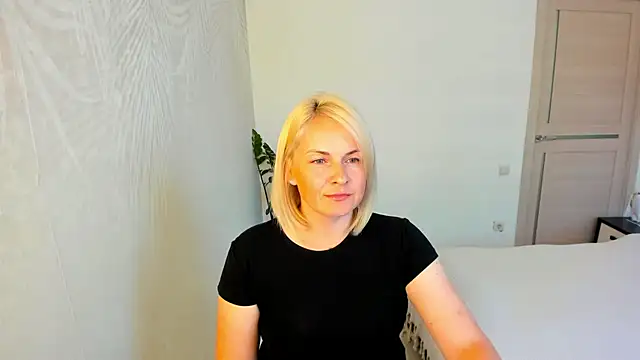 Alicee Gracee online show from 06/12/26, 09:51