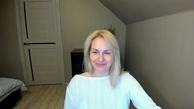Snapshot of Alicee_Gracee chatting on 02/23/25, 05:07 Alicee Gracee online show from 02/23/25, 05:07