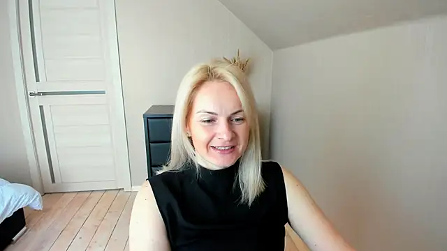 Snapshot of Alicee_Gracee chatting on 02/24/25, 08:27 Alicee Gracee online show from 02/24/25, 08:27